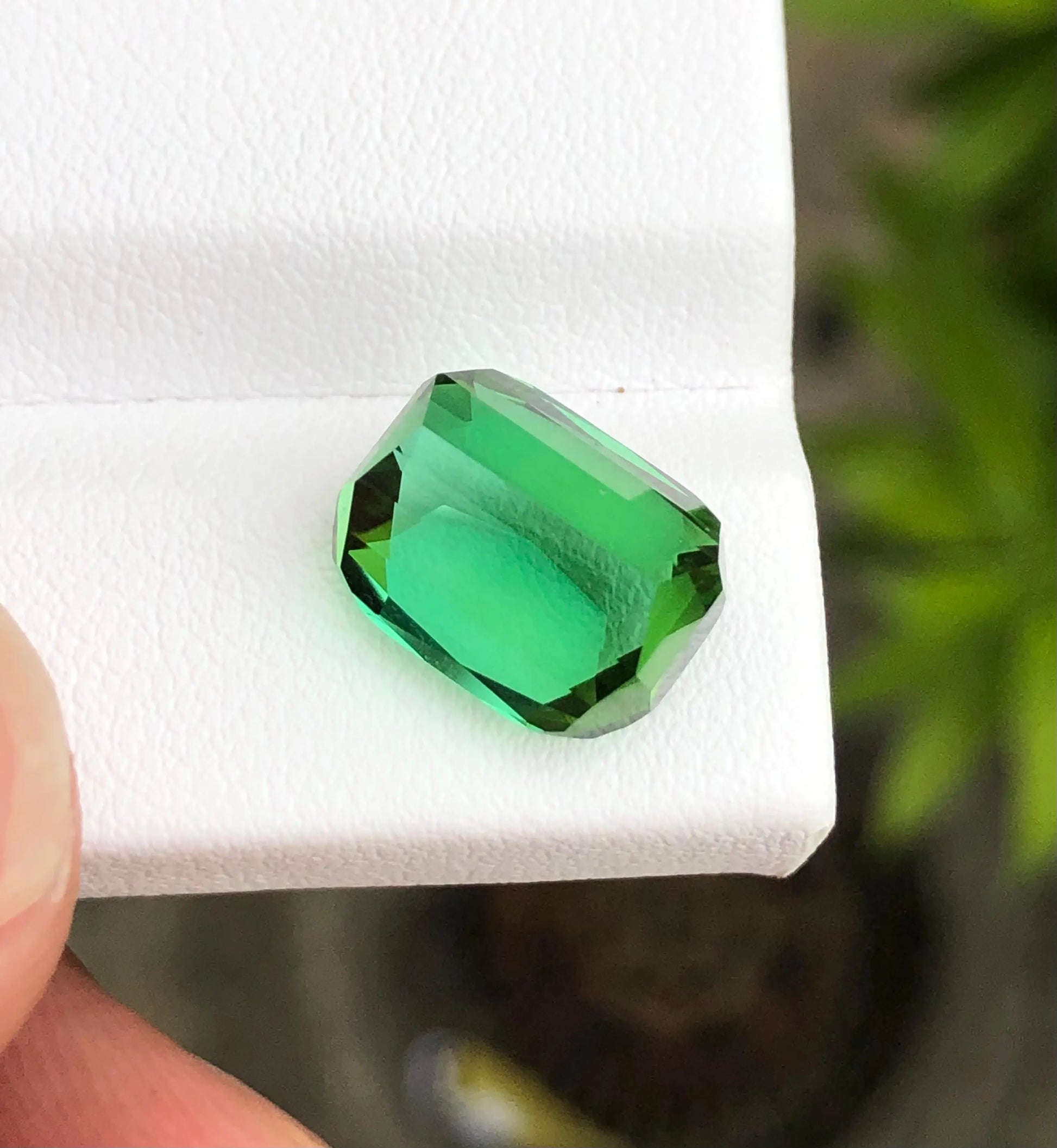 8.36 carats mint green tourmaline from Afghanistan