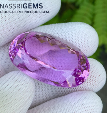 pink Kunzite stone