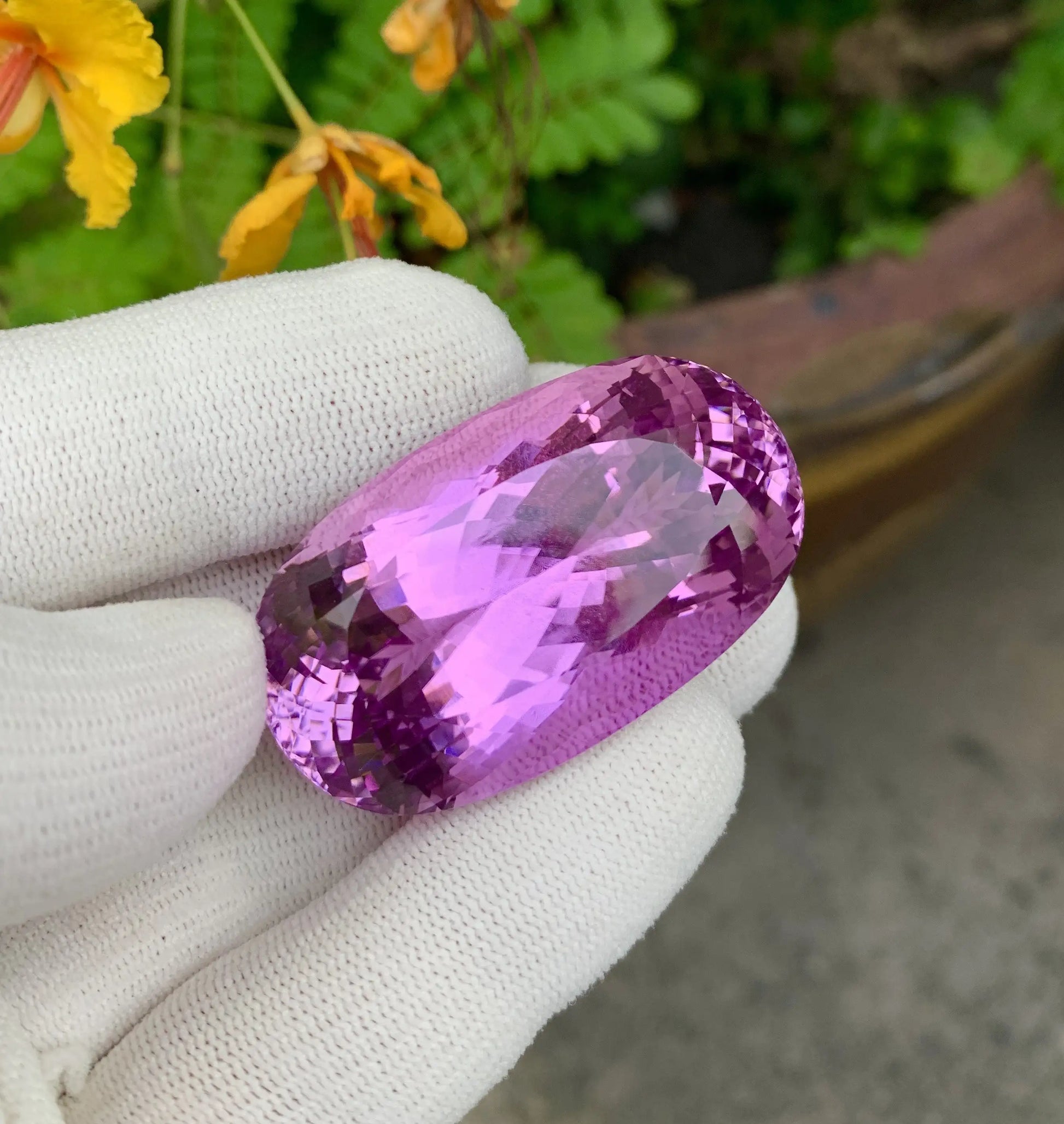 kunzite gemstone benefits
kunzite gemstone price per carat
