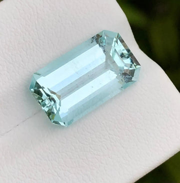 sky blue Aquamarine gemstone